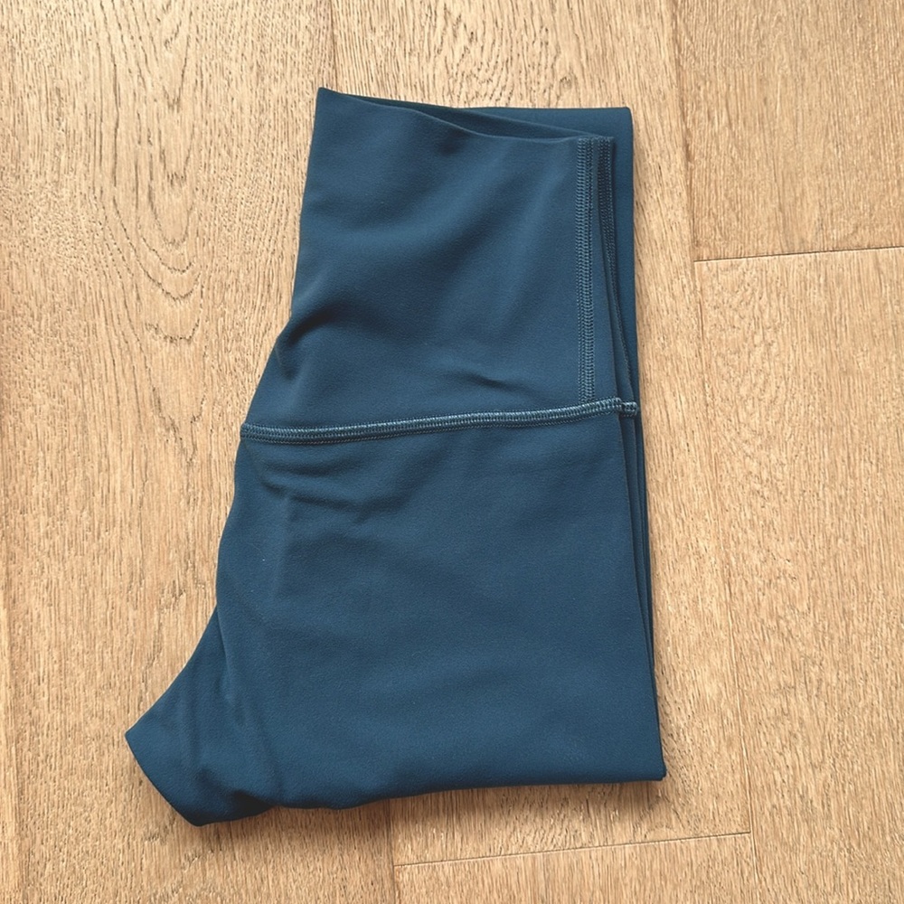 EUC align pant 25" petrol blue size 2 lululemon